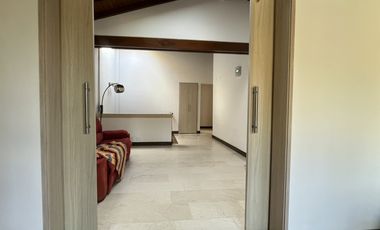 Casa En El Tesoro El Poblado Cerca Al Colegio Marymount