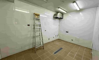 Local Amplio En Arriendo Barrio El Peñon