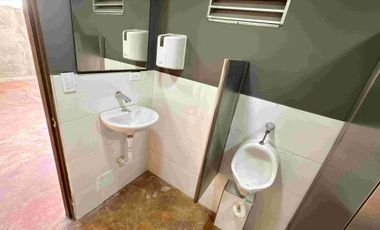 Local Amplio En Arriendo Barrio El Peñon