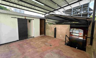 Local Amplio En Arriendo Barrio El Peñon