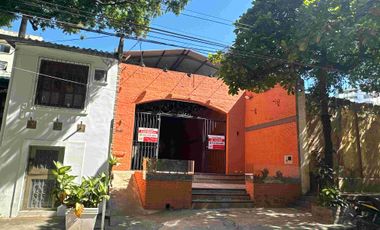 Local Amplio En Arriendo Barrio El Peñon
