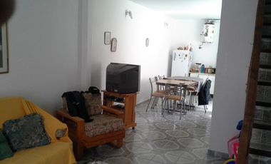 Casa en venta - 2 Dormitorios 2 Baños 1 Cochera - 120Mts2 - Mar Del Tuyú