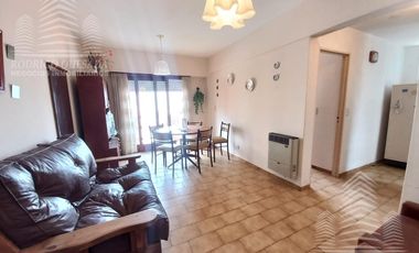 Excelente departamento 2 amb centrico!!