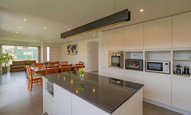Barrio Tierras del Mar, casa 4 ambientes