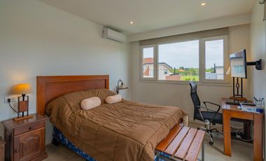 Barrio Tierras del Mar, casa 4 ambientes