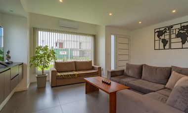 Barrio Tierras del Mar, casa 4 ambientes