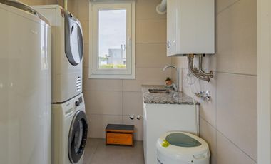 Barrio Tierras del Mar, casa 4 ambientes