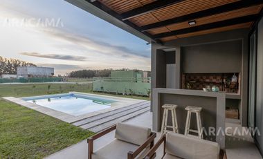 CASA en VENTA Barrio Privado Lares de Canning