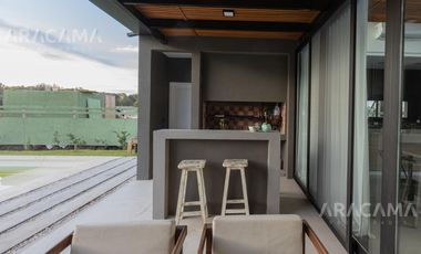 CASA en VENTA Barrio Privado Lares de Canning