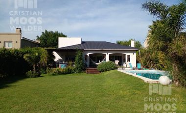 Casa en Venta de  4 ambientes- Alamo Alto-