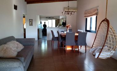 Casa a la venta en  San Alfonso Pilar del Este. Zona norte Pilar.