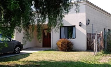 Casa a la venta en  San Alfonso Pilar del Este. Zona norte Pilar.