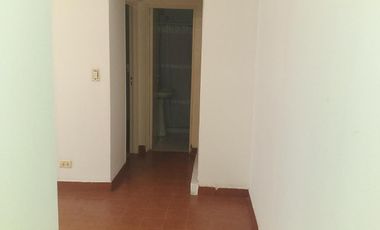 VENTA DEPARTAMENTO DE 2 AMBIENTES CÉNTRICO