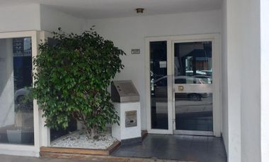 VENTA DEPARTAMENTO DE 2 AMBIENTES CÉNTRICO
