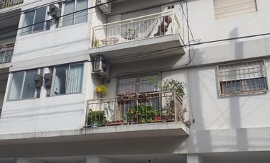 VENTA DEPARTAMENTO DE 2 AMBIENTES CÉNTRICO