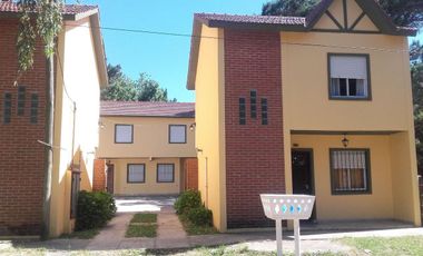 Duplex 3 ambientes VENTA  Mar Del Tuyu