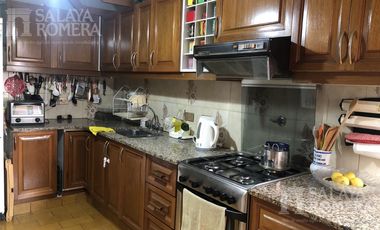 Departamento en Olivos-Vias/Maipu 3 ambientes   dependencia