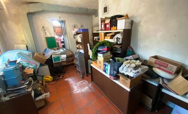 Chalet de 4 ambientes en barrio ingles.