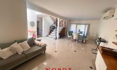 VENTA • ESCOBAR • PUERTOS DEL LAGO-VISTAS• CASA • 5 AMBIENTES • PISCINA