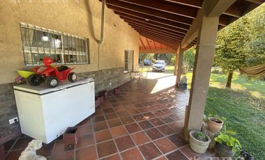 Venta casa quinta de 4 ambientes con piscina en Villa San Luis - Florencio Varela