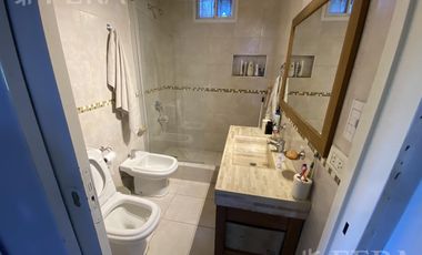 Venta casa quinta de 4 ambientes con piscina en Villa San Luis - Florencio Varela