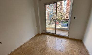 Departamento dos ambientes en venta en Avellaneda