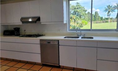 Venta de Finca en Guarne Excelente Ubicación Unidad Cerrada