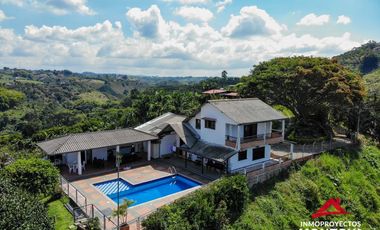Increíble vista🔥 Casa-finca en Condina, Pereira