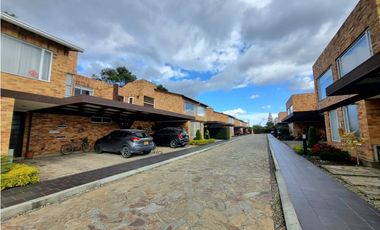 ACSI 1088. Casa en venta Mosquera, Caminos de Belén.