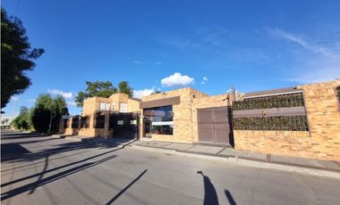 ACSI 1088. Casa en venta Mosquera, Caminos de Belén.