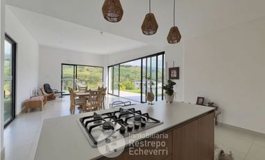 Casa en conjunto en arriendo, El Rosario, Manizales