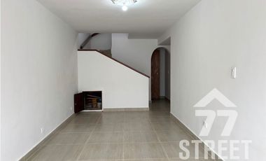Casa cerca a Campanario