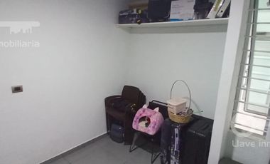 Casa de 2 niveles amueblada en  renta ubicada en Fracc. Punta del Mar, en Coatzacoalcos, Veracruz.