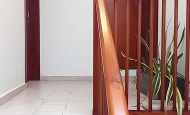 Casa de 2 niveles amueblada en  renta ubicada en Fracc. Punta del Mar, en Coatzacoalcos, Veracruz.