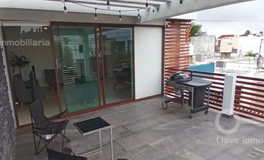 Casa de 2 niveles amueblada en  renta ubicada en Fracc. Punta del Mar, en Coatzacoalcos, Veracruz.