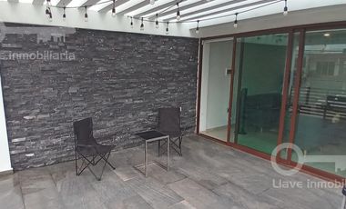 Casa de 2 niveles amueblada en  renta ubicada en Fracc. Punta del Mar, en Coatzacoalcos, Veracruz.