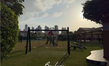 VENDO CASA EN COSTA DEL ESTE, PH PALMERA DEL ESTE (2)
