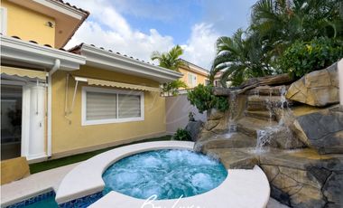 VENDO CASA EN COSTA DEL ESTE, PH PALMERA DEL ESTE (2)
