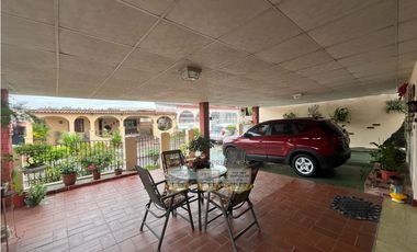 Venta de acogedora y linda casa en Cerro Viento