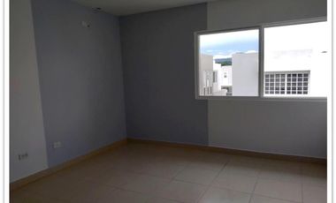 VENDO CASA EN PH AUGUSTA EN BRISAS DEL GOLF