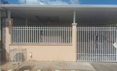 Venta: Casa en Praderas de San Antonio