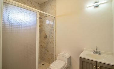¡ESTRENA, CASA EQUIPADA CON ALBERCA Y JARDIN PROPIO! A 5 MIN. DE LA DESV DE BURGOS (SUR DE CUERNAVACA)