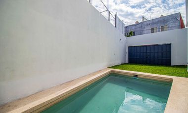 ¡ESTRENA, CASA EQUIPADA CON ALBERCA Y JARDIN PROPIO! A 5 MIN. DE LA DESV DE BURGOS (SUR DE CUERNAVACA)