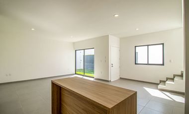 ¡ESTRENA, CASA EQUIPADA CON ALBERCA Y JARDIN PROPIO! A 5 MIN. DE LA DESV DE BURGOS (SUR DE CUERNAVACA)