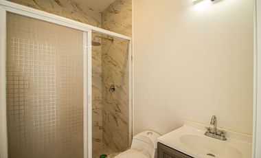 ¡ESTRENA, CASA EQUIPADA CON ALBERCA Y JARDIN PROPIO! A 5 MIN. DE LA DESV DE BURGOS (SUR DE CUERNAVACA)