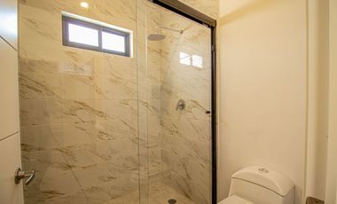 ¡ESTRENA, CASA EQUIPADA CON ALBERCA Y JARDIN PROPIO! A 5 MIN. DE LA DESV DE BURGOS (SUR DE CUERNAVACA)