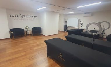 Se Vende Oficina Planta Libre 122 M2. Edificio Panorámico