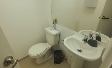 Se Vende Oficina Planta Libre 122 M2. Edificio Panorámico