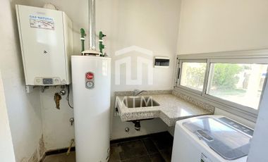 Casa en venta  Puerto Roldán