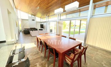 Casa en venta  Puerto Roldán
